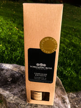 Load image into Gallery viewer, Yorkshire Rose Reed Diffuser