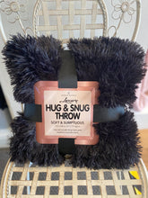Load image into Gallery viewer, Hug & Snug Throw