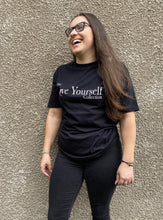 Load image into Gallery viewer, Sofia Short Sleeve Tee