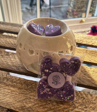 Load image into Gallery viewer, Heart Wax Melts
