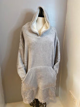 Load image into Gallery viewer, Silver Grey Fleecy Hooded Blanket