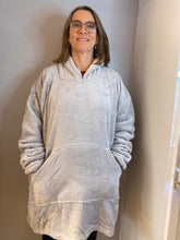 Load image into Gallery viewer, Silver Grey Fleecy Hooded Blanket