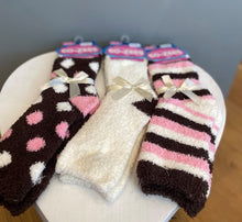 Load image into Gallery viewer, Single Pair of Fluffy Socks
