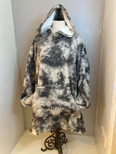 Load image into Gallery viewer, Charcoal Tie-Dye Fleecy Hooded Blanket
